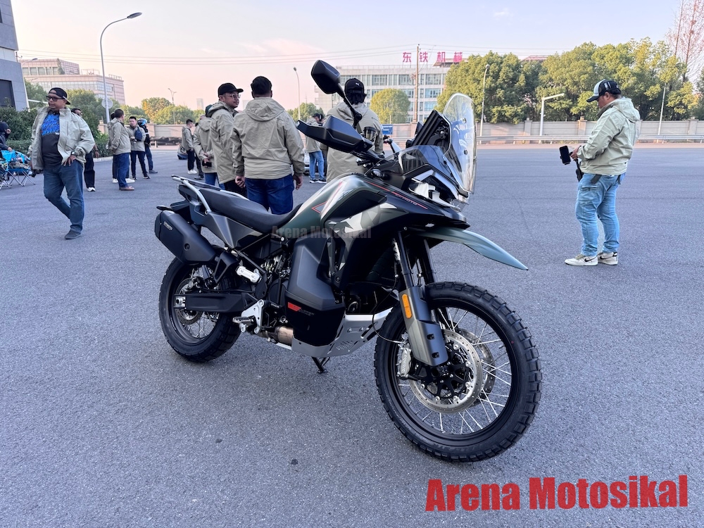 CFMOTO 1000MT-X